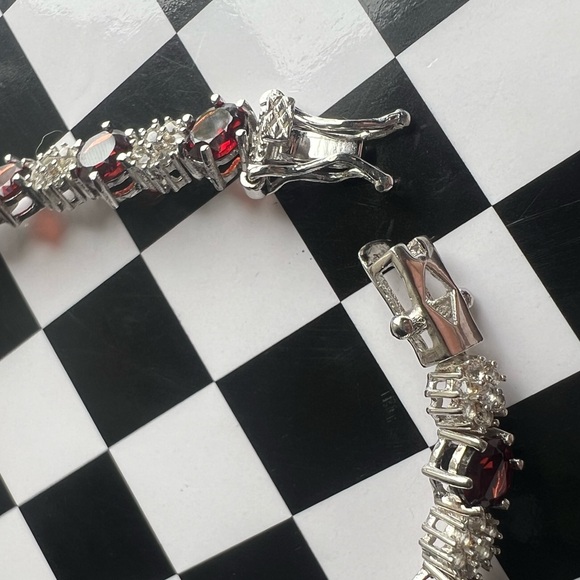 Red Garnet ♥️ Rhodium over Sterling Silver 🩶 Bracelet - Picture 11 of 15